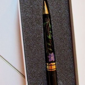 Japanese Black Lacquerware Pen